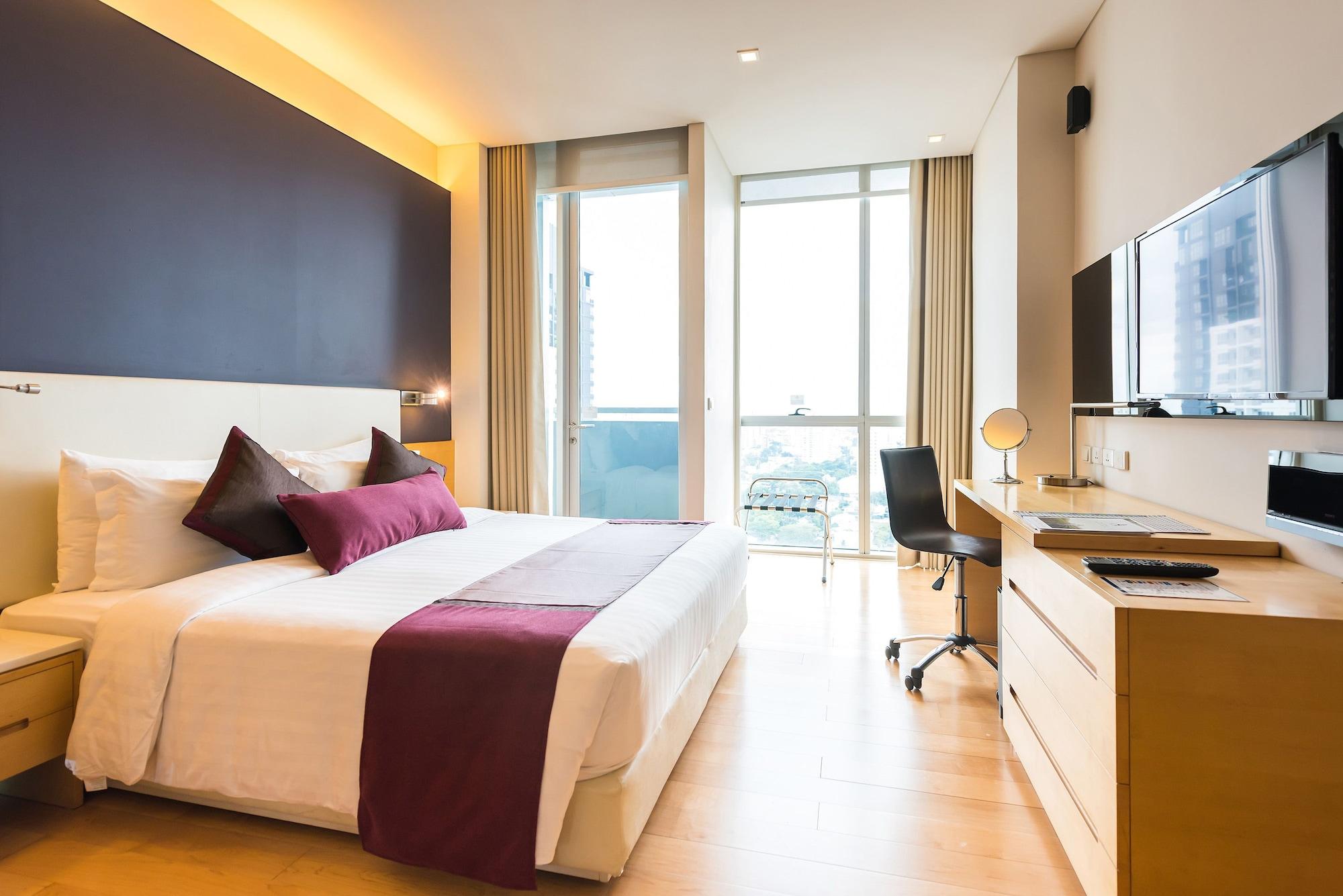Somerset Sukhumvit Thonglor Банкок Екстериор снимка