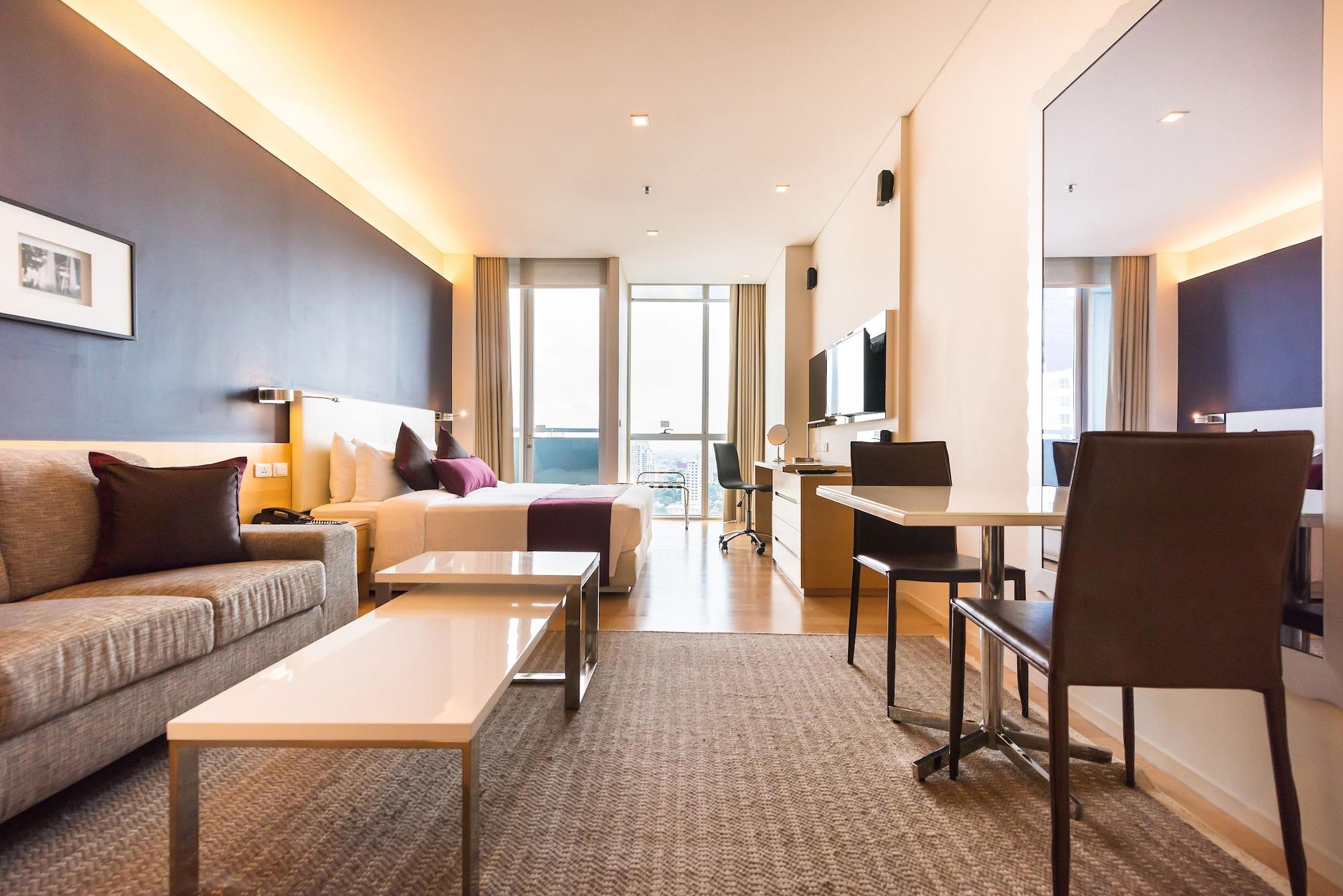 Somerset Sukhumvit Thonglor Банкок Екстериор снимка