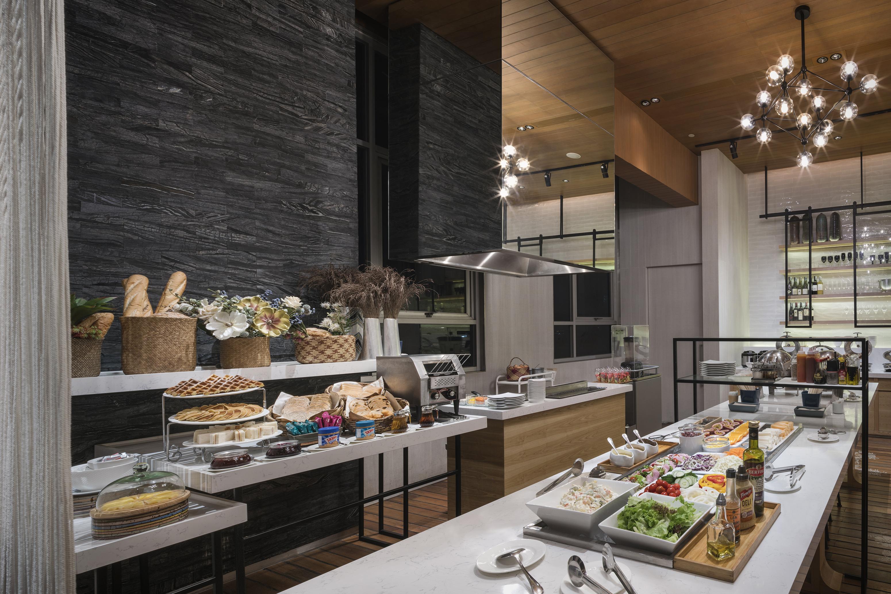 Somerset Sukhumvit Thonglor Банкок Екстериор снимка
